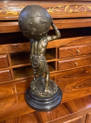 Casa Padrino Art Nouveau bronze sculpture man with ball bronze / black 14 x 14 x H. 33 cm - Bronze figure - Decorative figure - Desk decoration - Decorative accessories - Luxury decoration