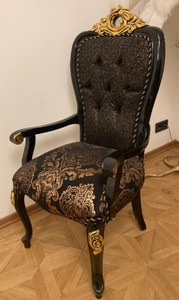 Casa Padrino chaise de salle à manger baroque de luxe avec accoudoirs noir / or - Meuble de salle à manger de style baroque - Meuble de luxe de style baroque - Meuble baroque