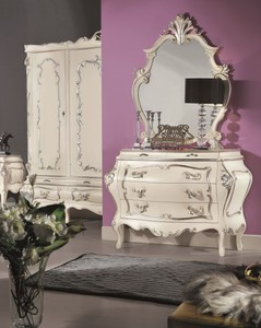 Casa Padrino Luxus Barock Kommode Creme / Silber - Handgefertigte Massivholz Kommode mit 5 Schubladen - Luxus Schlafzimmer Möbel im Barockstil - Barock Möbel - Luxus Qualität - Made in Italy