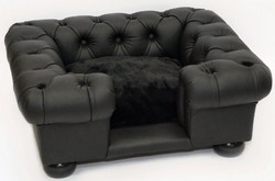 Casa Padrino Luxury Chesterfield Leather Dog Bed Black 95 x 75 x H. 37 cm - Rectangular Genuine Leather Dog Bed - Chesterfield Pet Furniture - Luxury Leather Pet Furniture - Dog Furniture