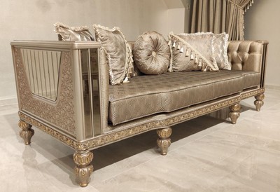 Casa Padrino divano barocco Chesterfield di lusso oro / grigio / oro - Magnifico divano da soggiorno - Mobili da soggiorno in stile barocco - Mobili di lusso in stile barocco - Nobile e Magnifico