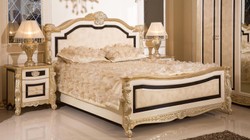 Casa Padrino luxury baroque bedroom set white / beige / black / gold - 1 Baroque Double Bed with Headboard & 2 Baroque Bedside Tables - Luxury bedroom furniture in baroque style - Baroque interior
