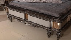 Casa Padrino letto matrimoniale barocco di lusso grigio / marrone scuro / oro - Magnifico letto in legno massello - Mobili per camera da letto di lusso in stile barocco - Arredi barocco