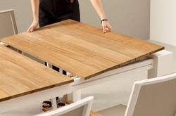 Casa Padrino tavolo da giardino di lusso naturale / bianco 228-294 x 100 x A. 75 cm - Tavolo da pranzo allungabile da giardino con piano in teak e gambe in alluminio - Mobili da giardino