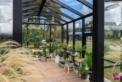 Casa Padrino Luxury Garden House Black 400 x 300 x H. 276.2 cm - Solid Wood Garden House with Glass Windows and Glass Doors - Greenhouse - Luxury Garden Houses - Luxury Greenhouses