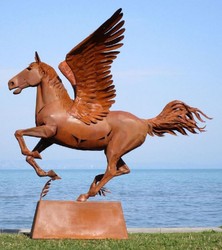 Casa Padrino scultura decorativa di lusso cavallo Pegaso con piedistallo ruggine 288 x 175 x A. 305 cm - Scultura in acciaio a grandezza naturale - Enorme figura decorativa da giardino