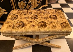 Casa Padrino baroque stool gold - Handmade antique style stool with elegant pattern - Baroque style cross stool - Living room furniture in baroque style - Baroque furniture - Noble & Magnificent