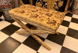 Casa Padrino baroque stool gold - Handmade antique style stool with elegant pattern - Baroque style cross stool - Living room furniture in baroque style - Baroque furniture - Noble & Magnificent