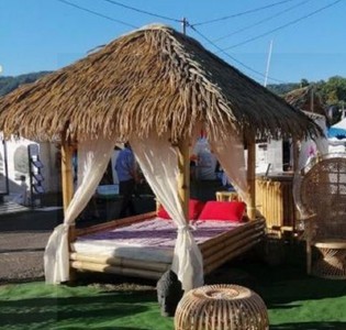 Luxus Bambus Doppel Gartenliege mit Matratze Naturfarben Luxury bamboo Double Sun Lounger with Mattress Natural