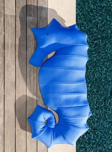Schwimmender Outdoor Garten Terrassen Pool Sitzsack Seepferdchen Blau Floating Outdoor Garden Patio Pool Beanbag Seahorse Blue