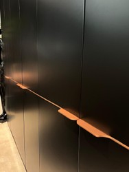 Casa Padrino luxury bedroom cabinet black / copper 280 x 62 x H. 238 cm - Solid wood wardrobe with 6 doors - Bedroom furniture - Hotel furniture - Luxury furniture