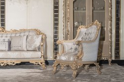 Casa Padrino luxury baroque living room armchair silver / gray / gold - Handmade baroque style armchair with decorative pillow - Luxury living room furniture in baroque style - Baroque furniture
