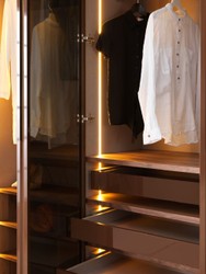 Casa Padrino armario de dormitorio de lujo marrón oscuro 360 x 62 x A. 230 cm - Armario iluminado con 8 puertas de vidrio - Muebles de Dormitorio - Muebles de Hotel - Muebles de Lujo