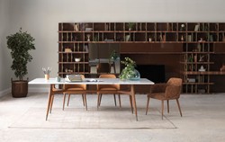 Casa Padrino armario de TV de lujo marrón oscuro / marrón / latón 576 x 60 x A. 224 cm - Armario de salón enorme de madera maciza - Muebles de salón - Muebles de hotel - Muebles de lujo