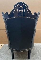 Casa Padrino baroque armchair Al Capone black - Handmade antique style living room armchair with fine faux leather in crocodile look - Baroque living room furniture