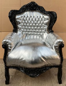 Casa Padrino sillón barroco plata / negro - Sillón de salón de madera maciza hecho a mano con cuero artificial - Sillón de salón de estilo antiguo - Muebles de salón barrocos
