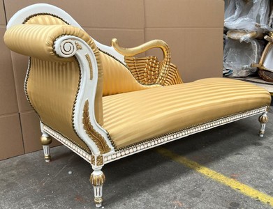Casa Padrino Barock Chaiselongue Linke Seite Gold / Weiß / Gold - Handgefertigte Massivholz Recamiere mit Streifen - Barock Wohnzimmer Möbel - Edel & Prunkvoll