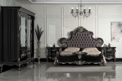 Casa Padrino luxury baroque double bed anthracite gray / black / silver - Magnificent solid wood bed - Luxury bedroom furniture in baroque style - Baroque bedroom furniture - Noble & Magnificent