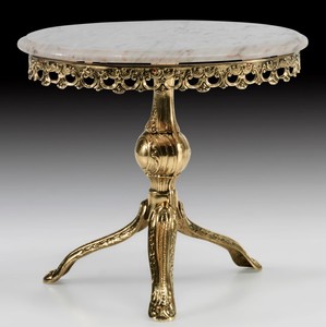 Casa Padrino mesa auxiliar de lujo barroco oro / blanco - Mesa ovalada de bronce con tapa de mármol - Muebles de lujo en estilo barroco - Muebles de salón de estilo barroco - Noble y Magnífico
