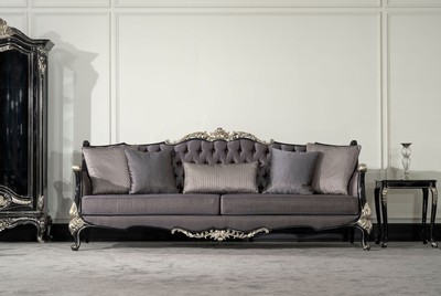 Casa Padrino Luxus Barock Wohnzimmer Sofa Lila / Schwarz / Silber - Prunkvolles Barockstil Sofa mit dekorativen Kissen - Luxus Wohnzimmer Möbel im Barockstil - Barock Möbel
