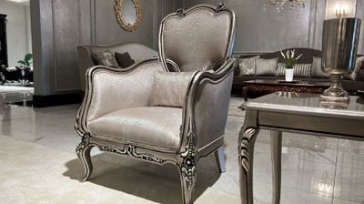 Casa Padrino Luxus Barock Beistelltisch Silber - Quadratischer Massivholz Tisch im Barockstil - Luxus Wohnzimmer Möbel im Barockstil - Barock Möbel - Edel & Prunkvoll