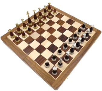 Casa Padrino Luxus Schach Set Braun / Beige / Silber / Gold 40 x 40 cm - Zusammenklappbares Holz Schachspiel - Holz Schachbrett mit Messing Schachfiguren - Luxus Deko Accessoires