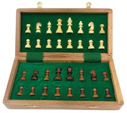 Casa Padrino set di scacchi di lusso marrone / beige 30 x 30 cm - Set di scacchi in legno pieghevole - Scacchiera in legno con pezzi degli scacchi in legno - Accessori di lusso