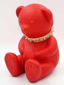 Casa Padrino figurine décorative design de luxe ours en peluche avec collier rouge / or H. 31 cm - Sculpture décorative en résine - Figurine décorative de luxe - Figurine décorative design