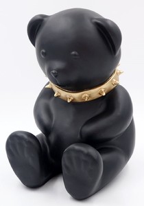 Casa Padrino figurine décorative design de luxe ours en peluche avec collier noir / or H. 31 cm - Sculpture décorative en résine - Figurine décorative de luxe - Figurine décorative design