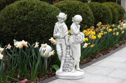Casa Padrino Scultura Art Nouveau del Giardino Coppia di Innamorati Grigio A. 87 cm - Elegante Figura da Giardino in Pietra - Accessori Decorativi da Giardino Barocco e Art Nouveau