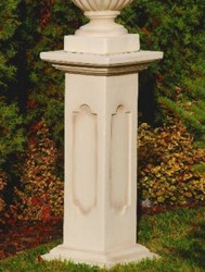 Casa Padrino Baroque Pillar Sand / Beige 34 x 34 x H. 80 cm - Magnificent Garden Pillar in Baroque Style - Garden Decoration Stone Pillar - Baroque Garden & Terrace Decoration Accessories