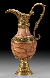 Casa Padrino luxury baroque vase in wine jug shape gold / beige 21 x H. 37 cm - Handmade bronze flower vase - Baroque decorative accessories - Baroque interior - Baroque furniture