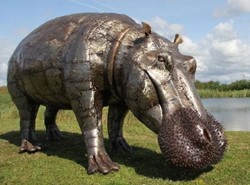 Casa Padrino luxury XXL garden decoration sculpture hippopotamus antique silver 335 x 121 x H. 182 cm - Huge XXL garden decoration metal figure - Luxury garden decoration accessories