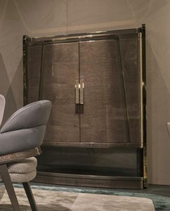 Casa Padrino armadio bar di lusso grigio / oro 120 x 45,5 x A. 165,5 cm - Armadio del vino in legno massello con 2 ante - Mobili da bar - Mobili hotel - Mobili di lusso