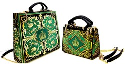 Pompöös by Casa Padrino Conjunto de Bolsos de Lujo de Mujer Flores Barrocos con Corona y Pedrería Verde / Negro / Oro - Bolsos de mujer pomposos diseñados por Harald Glööckler Pompöös by Casa Padrino Conjunto de Bolsos de Lujo de Mujer Flores Barrocos con Corona y Pedrería Verde / Negro / Oro - Bolsos de mujer pomposos diseñados por Harald Glööckler