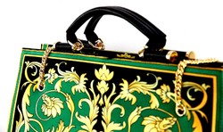 Pompöös by Casa Padrino Conjunto de Bolsos de Lujo de Mujer Flores Barrocos con Corona y Pedrería Verde / Negro / Oro - Bolsos de mujer pomposos diseñados por Harald Glööckler Pompöös by Casa Padrino Conjunto de Bolsos de Lujo de Mujer Flores Barrocos con Corona y Pedrería Verde / Negro / Oro - Bolsos de mujer pomposos diseñados por Harald Glööckler