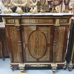 Casa Padrino Baroque Boulle chest of drawers Brown / Gold with white marble top 130 cm - furniture cabinet sideboard Casa Padrino Baroque Boulle chest of drawers Brown / Gold with white marble top 130 cm - furniture cabinet sideboard