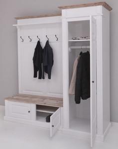 Casa Padrino Landhausstil Garderobenschrank Weiß / Naturfarben 205 x 65 x H. 210 cm - Massivholz Garderobe - Flur Schrank - Flurmöbel - Garderoben Möbel - Massivholz Möbel - Landhausstil Möbel