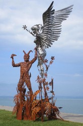Luxus Garten Deko Skulptur Figur Engel und Pan Rost Silber