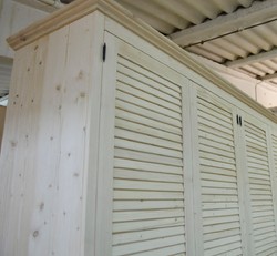 Landhausstil Massivholz Schlafzimmerschrank Naturfarben