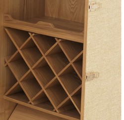 Armadio del vino di lusso nel design della valigia marrone naturale