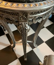 Casa Padrino baroque side table silver / black - Round solid wood table with marble top in baroque style - Living room furniture in baroque style - Baroque furniture
