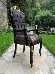 Luxus Barock Esszimmerstuhl mit Armlehnen Schwarz Gold