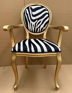 Casa Padrino chaise de salle à manger baroque de luxe zèbre / or - Chaise de style baroque faite main avec accoudoirs et tissu velours élégant - Mobilier de salle à manger baroque