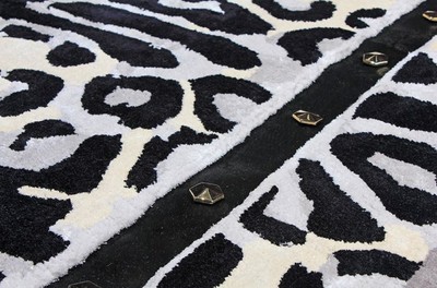 Casa Padrino Luxus Teppich mit Leoparden Design Grau / Creme / Schwarz 160 x 230 cm - Rechteckiger Wohnzimmer Teppich - Moderner Schlafzimmer Teppich - Luxus Interior - Luxus Qualität