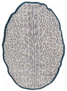 Alfombra de lujo ovalada con diseño de leopardo gris crema negro