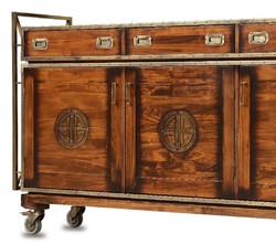 Credenza in stile vintage di lusso in legno massello marrone ottone