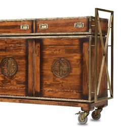Credenza in stile vintage di lusso in legno massello marrone ottone