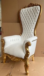 Casa Padrino fauteuil trône baroque avec cuir artificiel et strass blanc / or - Magnifique fauteuil royal - Fauteuil de mariage fait main - Fauteuil baroque géant - Meuble baroque