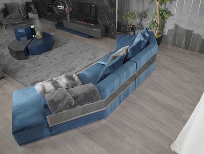 Casa Padrino Luxus Sofa Blau / Silber 480 x 100 x H. 70 cm - Gebogenes Wohnzimmer Sofa - Hotel Sofa - Wohnzimmer Möbel - Hotel Möbel - Luxus Möbel - Luxus Einrichtung